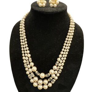 Elegant Vintage Faux Pearl Necklace and Earring Set (clip)